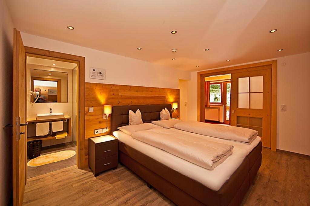 Landhotel Denggerhof 메이른호픈 외부 사진